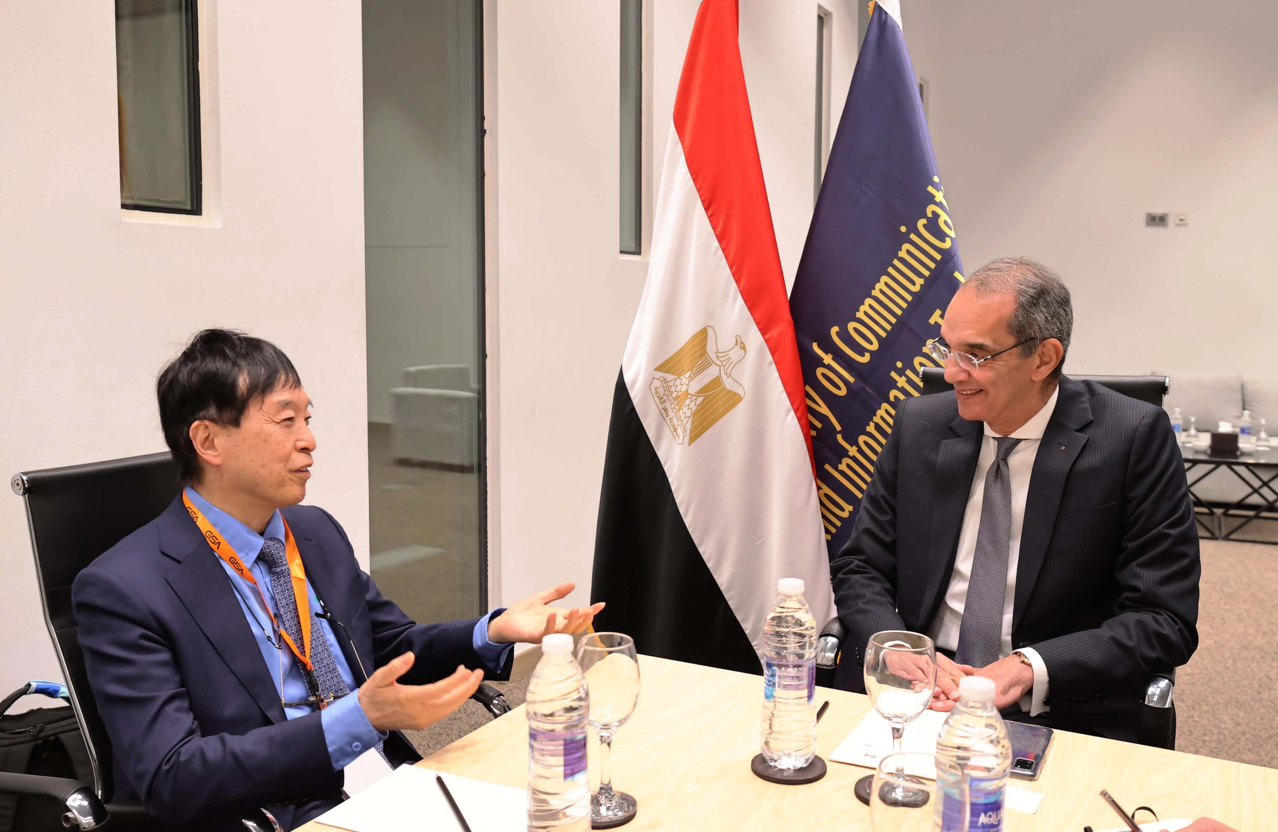 وزير الاتصالات يفتتح قمة التحالف العالمى لأشباه الموصلات GSA (7)