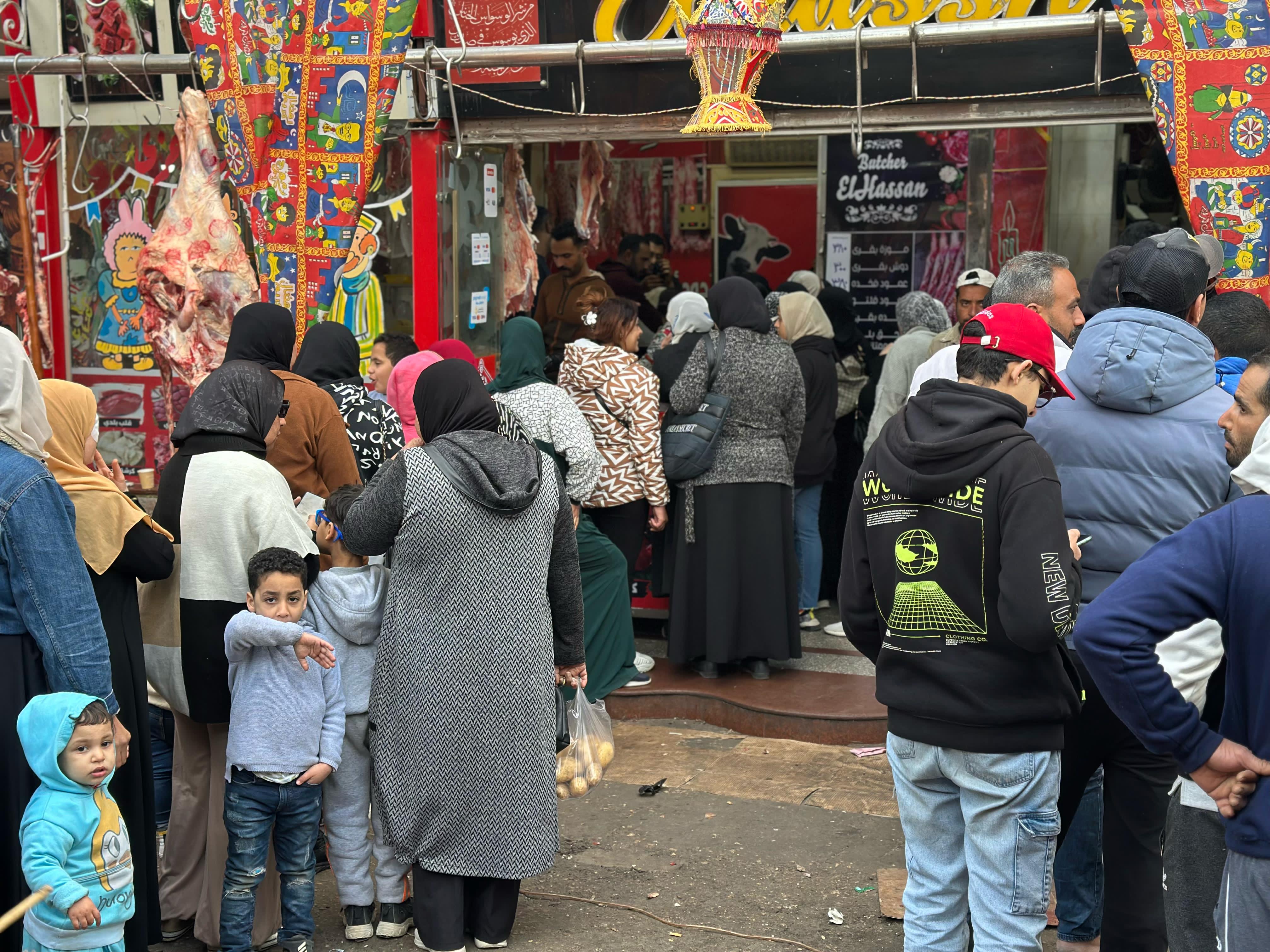 جاني من الزحام جاني من الزحام