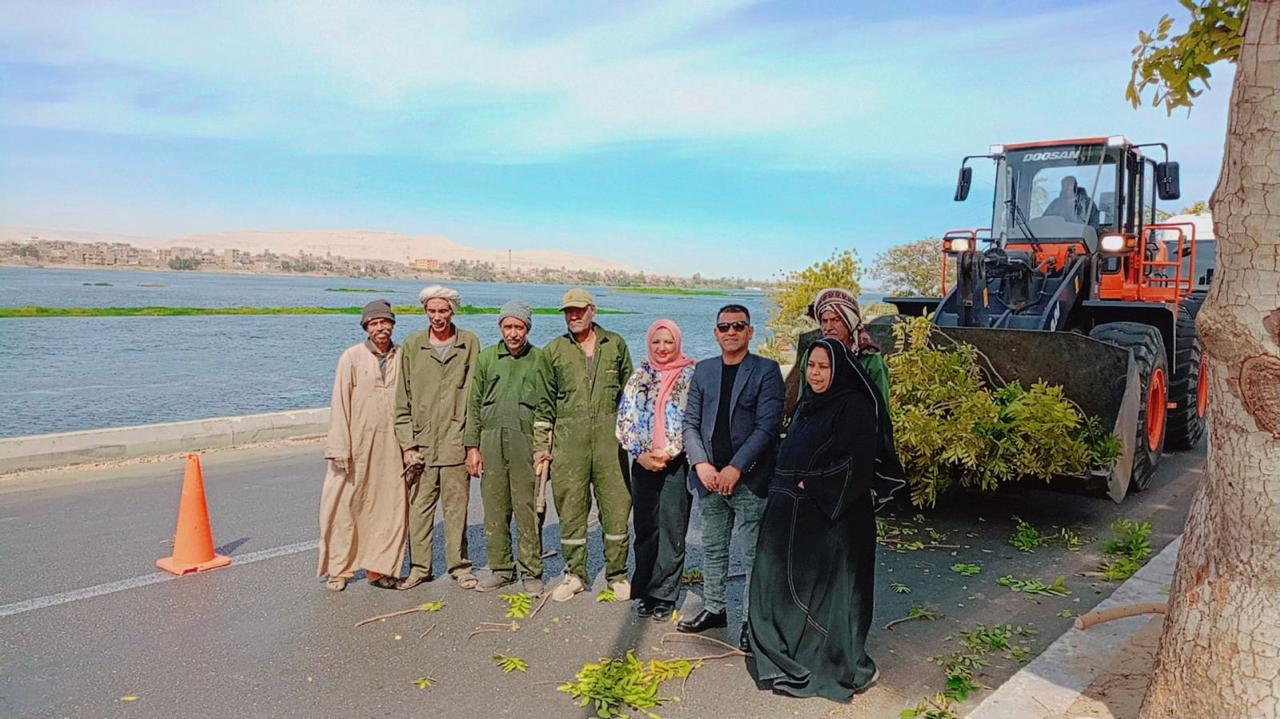 تكريم الموظف المثالى عن شهر يناير برعاية البرنامج الرئاسي