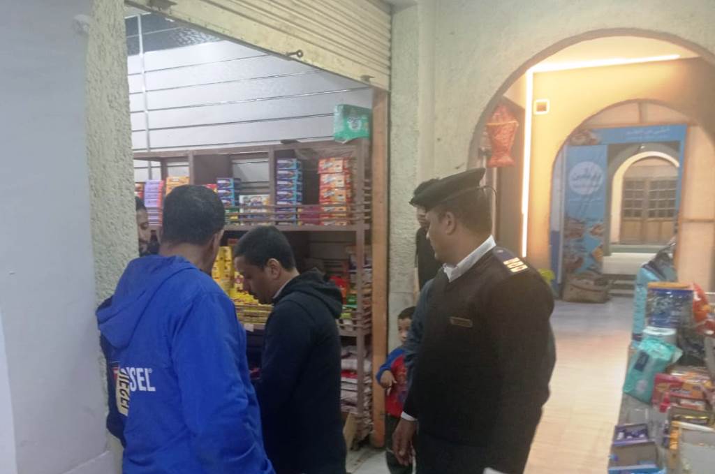 جانب من الحملة بأسوان