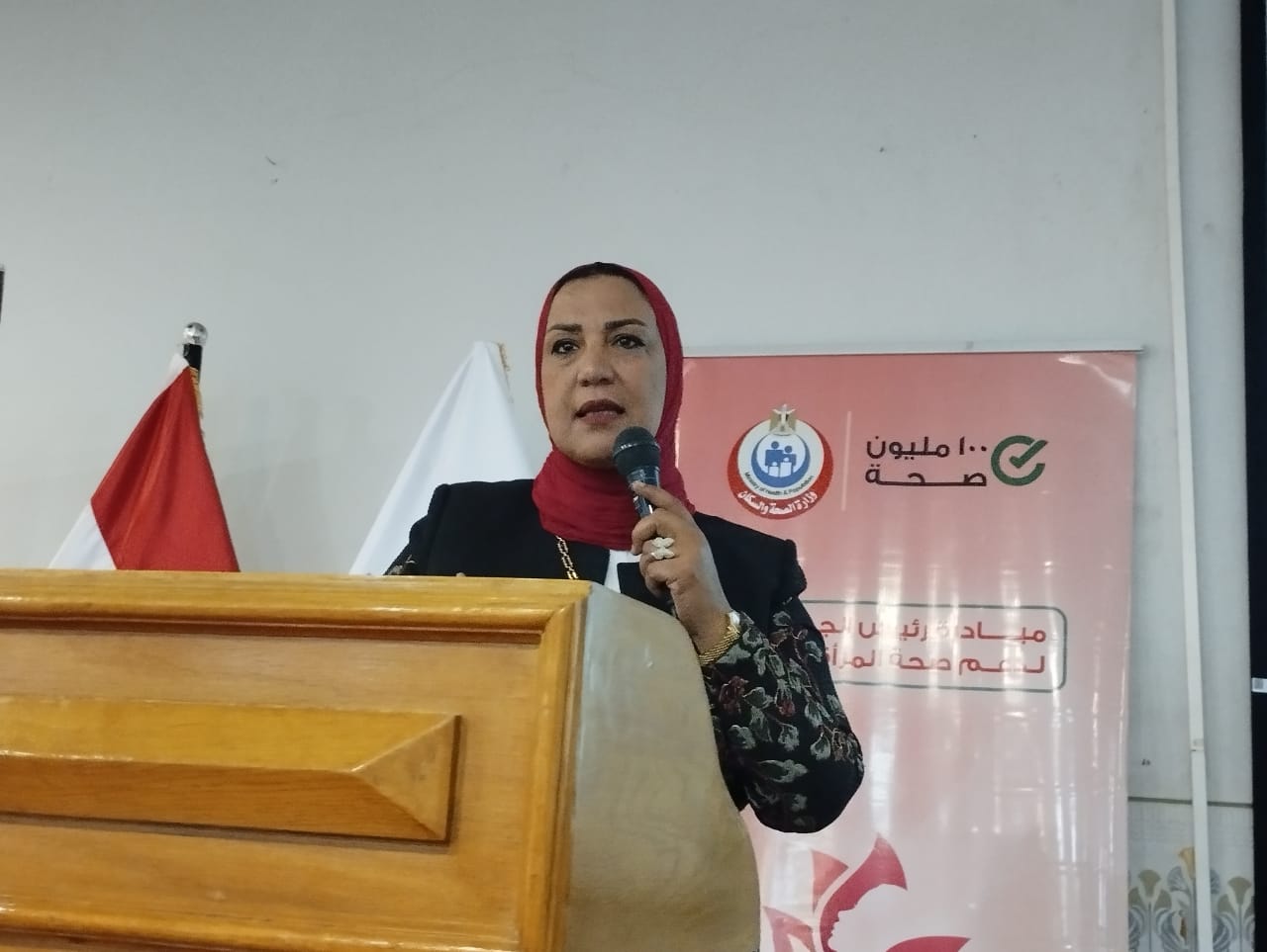 دكتورة لبنى عز العرب