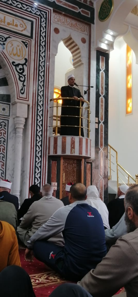 الدكتور عبد القادر سليم يؤدي خطبة الجمعة الدكتور عبد القادر سليم يؤدي خطبة الجمعة