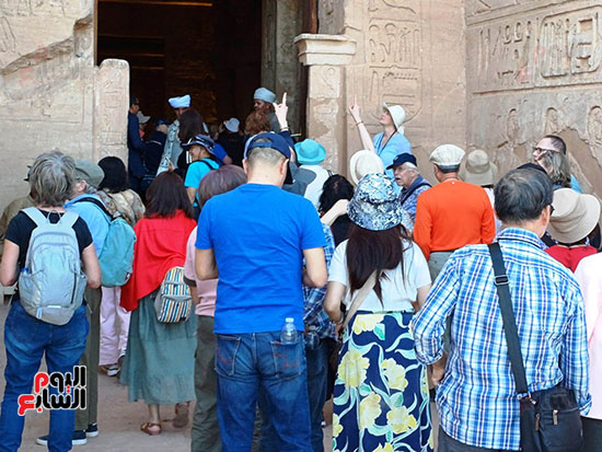 وفود-سياحية-على-أبوسمبل وفود-سياحية-على-أبوسمبل