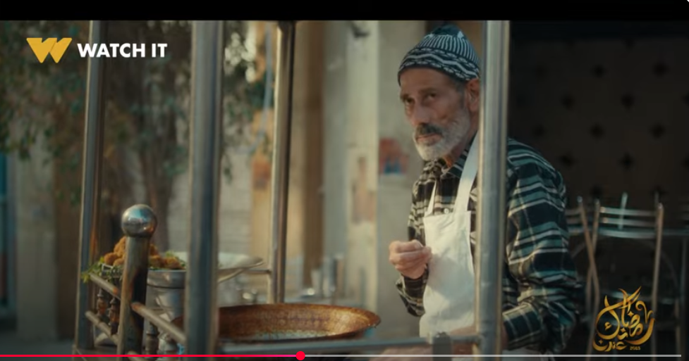 الفنان محمود عزب