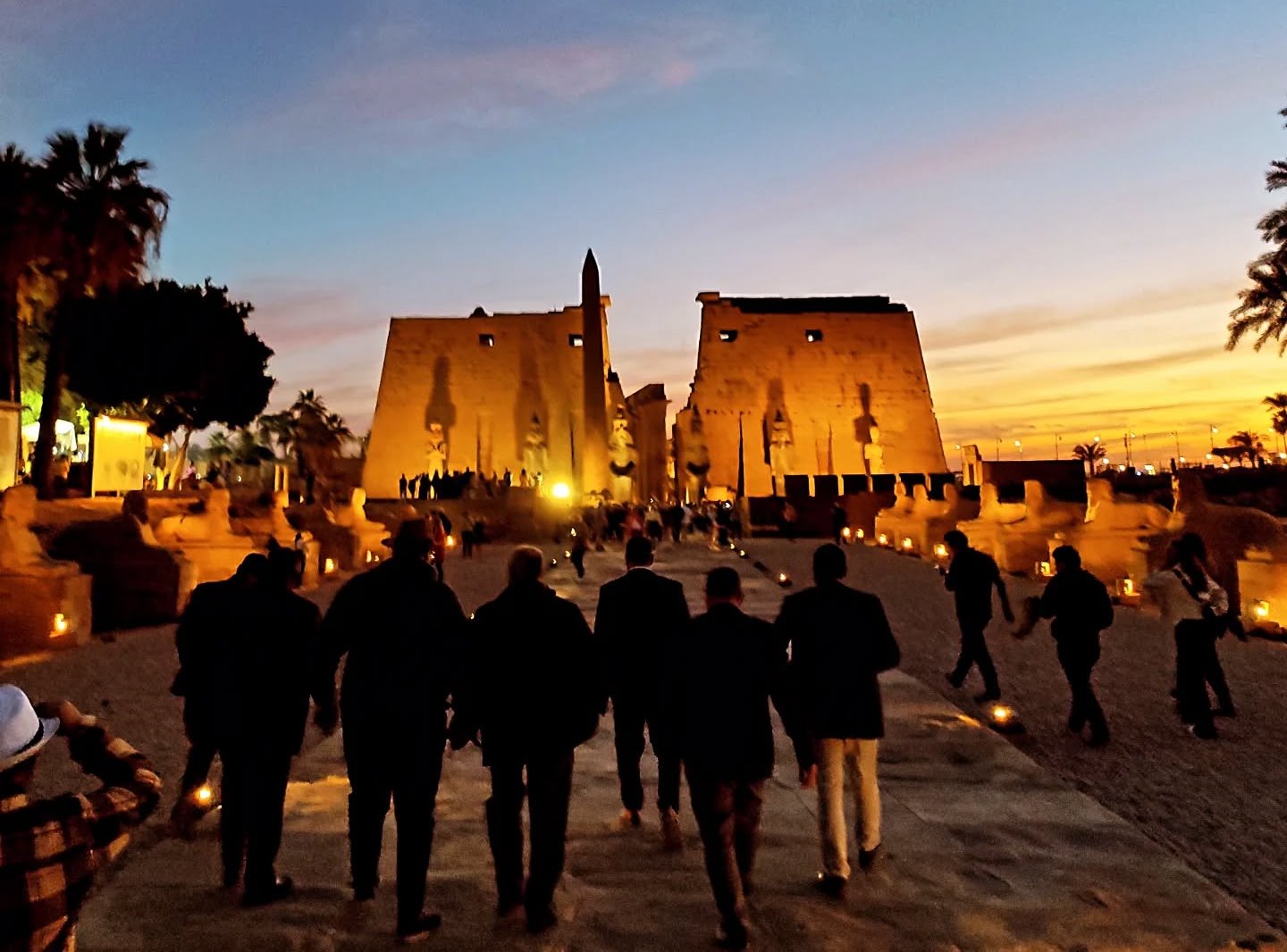 جانب من الزيارات المميزة للأفواج السياحية جانب من الزيارات المميزة للأفواج السياحية