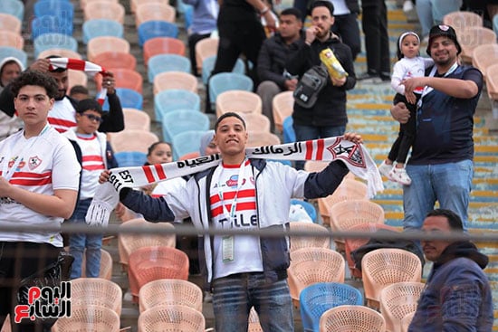 جمهور نادى الزمالك يساند الفريق فى مباراة القمة