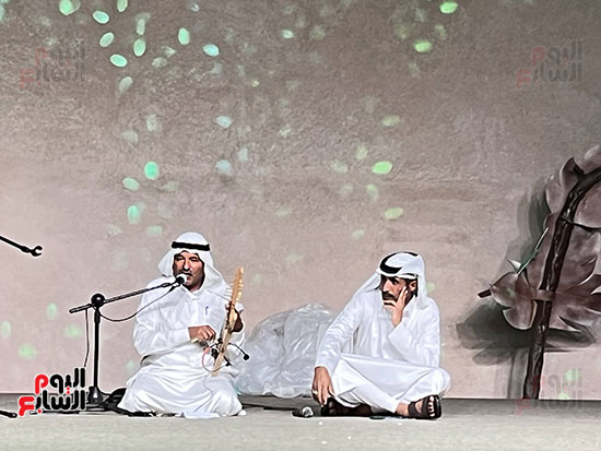 فنون-الشعر-والعزف فنون-الشعر-والعزف