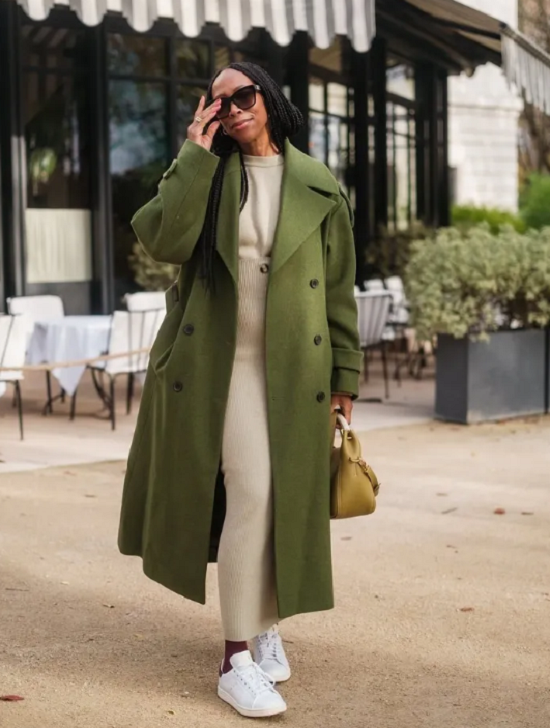 حذاء رياضي مع فستان شتوي