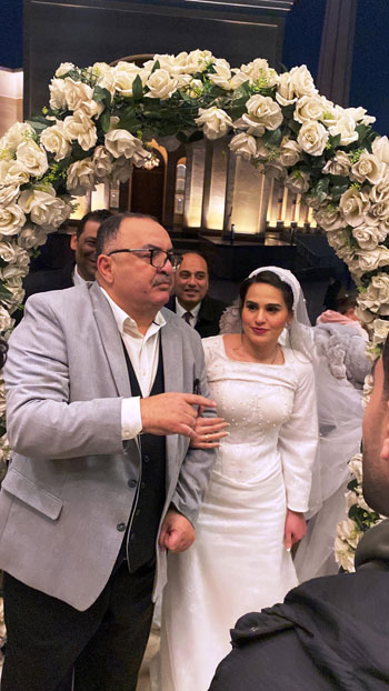 الكاتب الصجفى جمال العاصى والعروسة الكاتب الصجفى جمال العاصى والعروسة