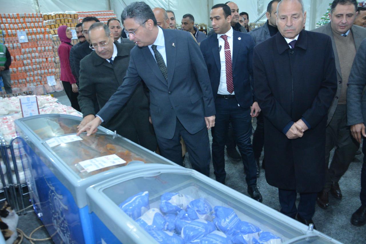 وزير التموين وزير التموين