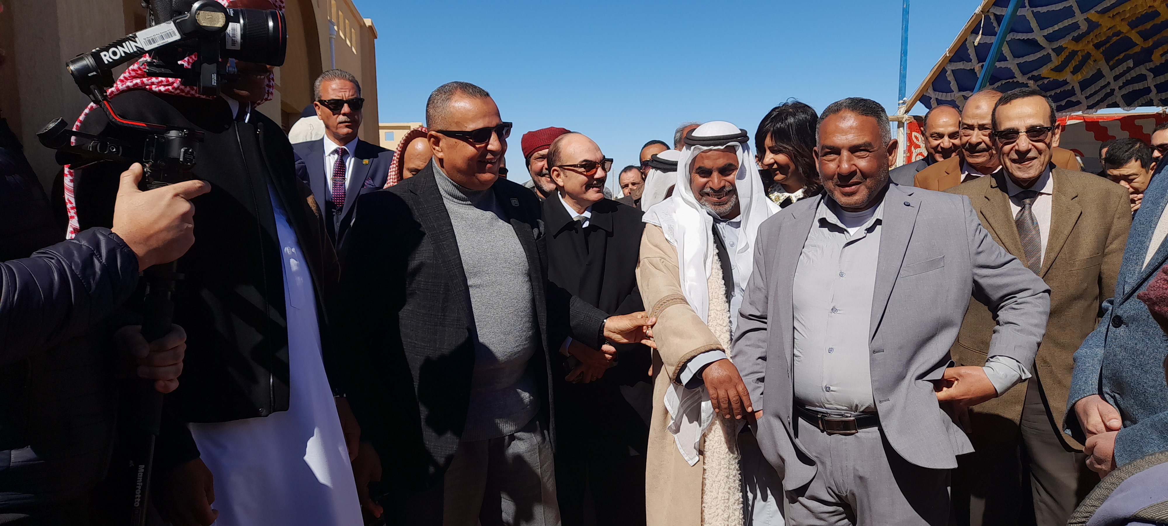 اللواء خالد مبارك محافظ جنوب سيناء يتفقد قرية البيوت البدوية 60 (3)