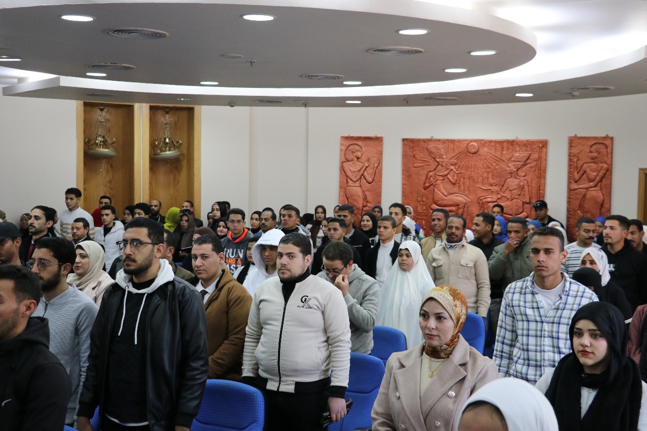 جانب من ندوة الهيئة الوطنية جانب من ندوة الهيئة الوطنية