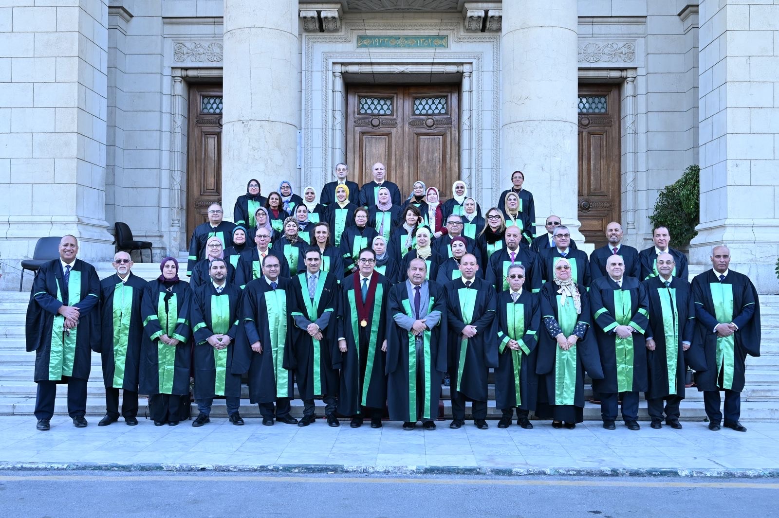 طب قصر العيني تحتفل بتخريج الدفعة 191 بقاعة الاحتفالات الكبرى طب قصر العيني تحتفل بتخريج الدفعة 191 بقاعة الاحتفالات الكبرى