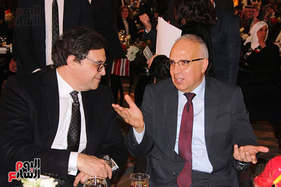 وزير الثقافة المصرى فى جانب من الحفل وزير الثقافة المصرى فى جانب من الحفل