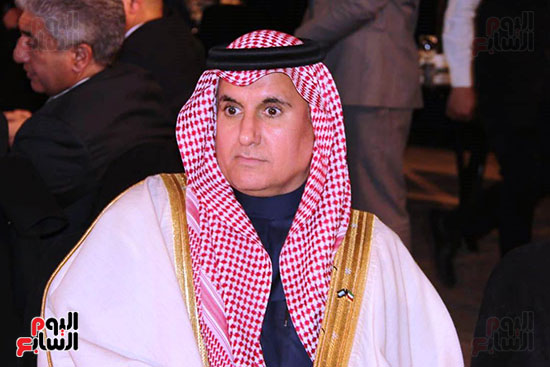 جانب من حفل الاستقبال جانب من حفل الاستقبال