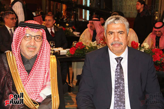 جانب من الاحتفال جانب من الاحتفال