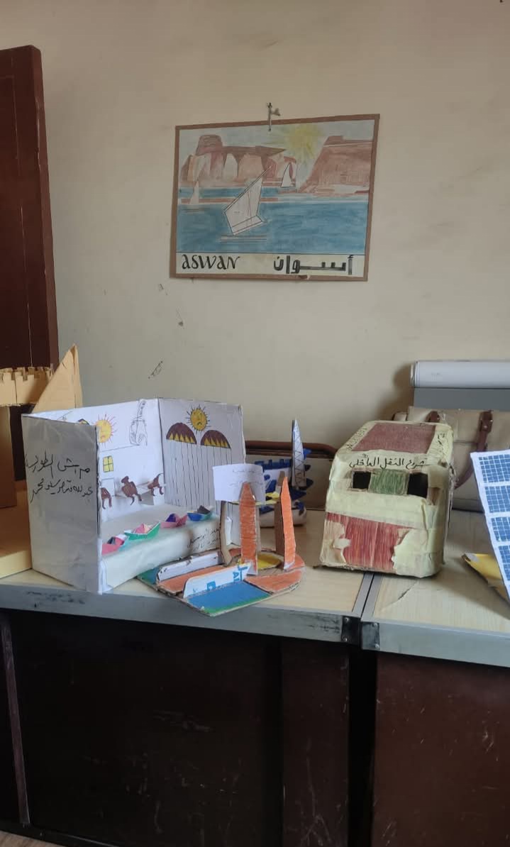 تصميم نماذج مصغرة للمشروعات القومية