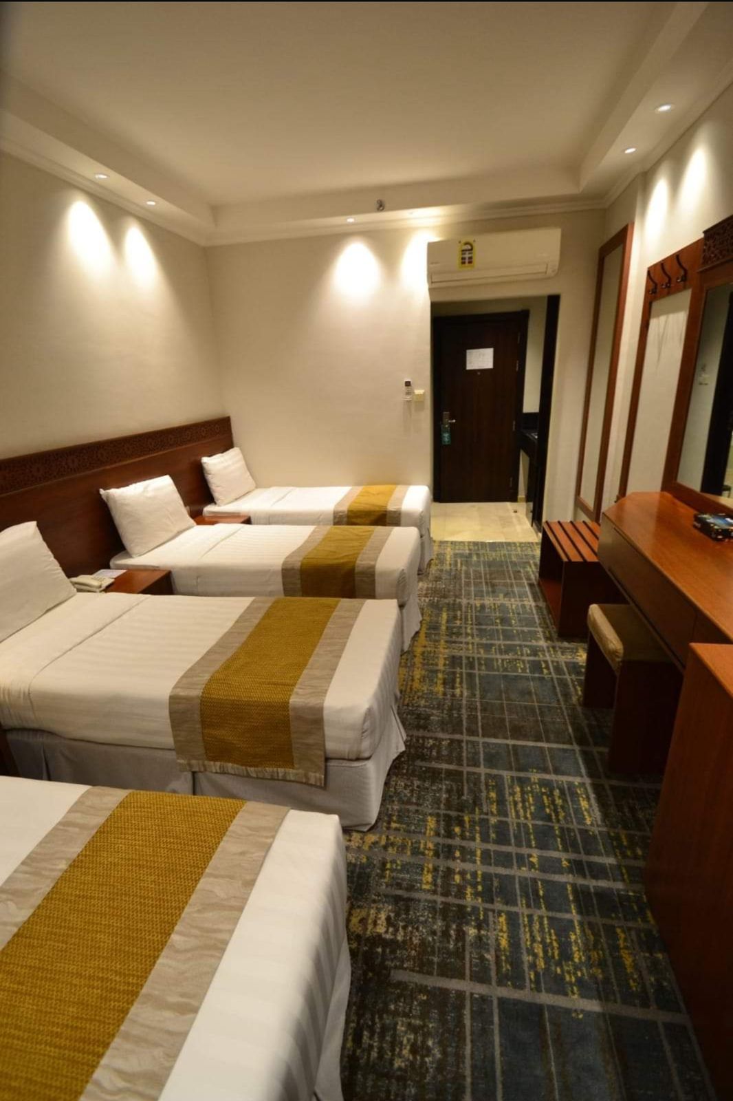 e398cfe2-4e94-4b7d-a25a-4b3c5b08f024