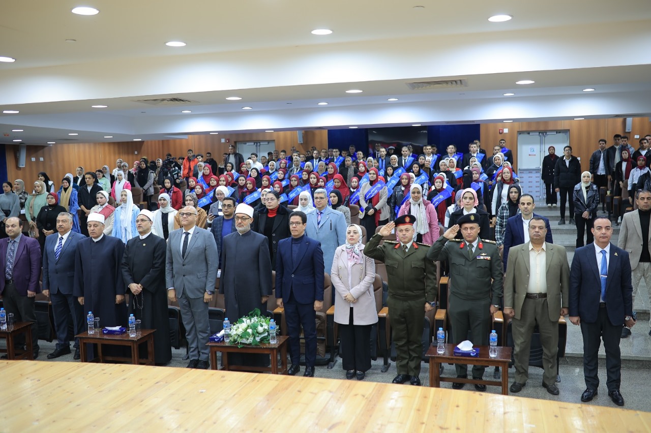 جانب من الندوة