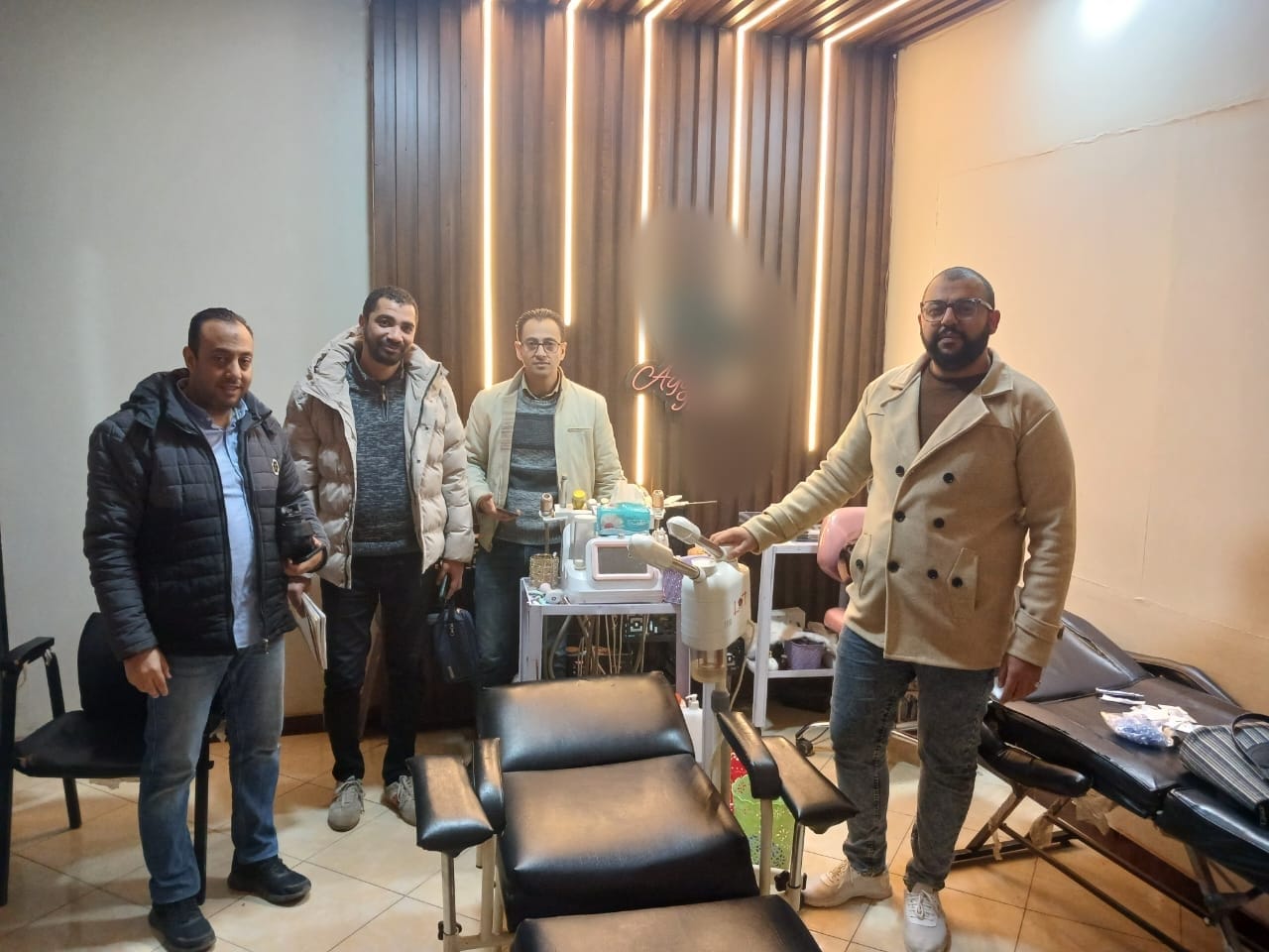 فريق العلاج الحر داخل العبادة فريق العلاج الحر داخل العبادة