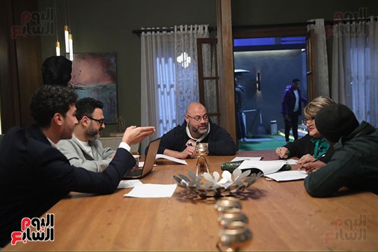 90212-معتز-التوني-في-الكواليس