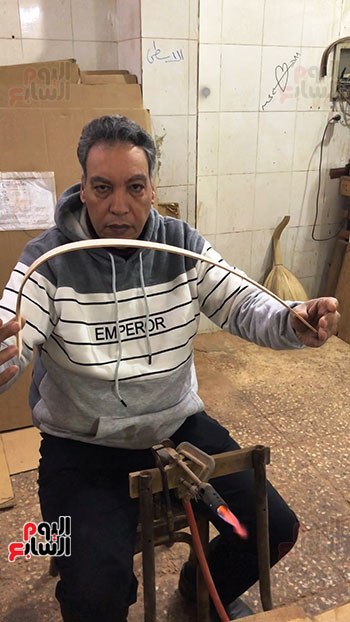 رحلة صناعة العود من الخشب إلى النغم العذب (8)