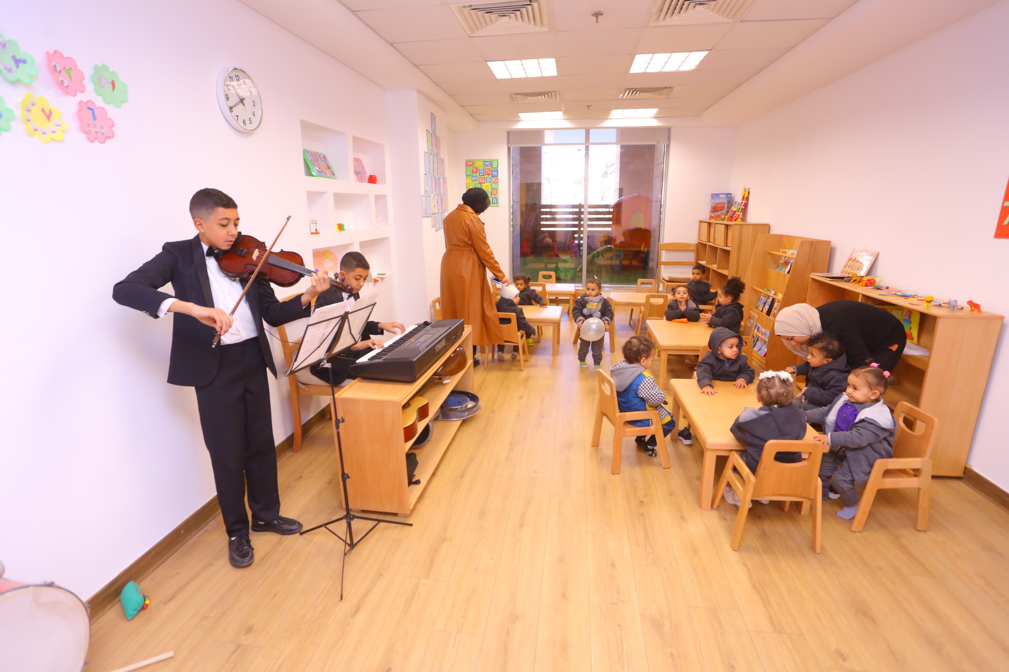 عرضا موسيقيا متميزا من تقديم  أطفال مبادرة وزارة التضامن