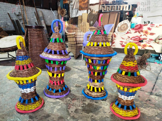 بعد-الانتهاء-من-صناعة-الفانوس