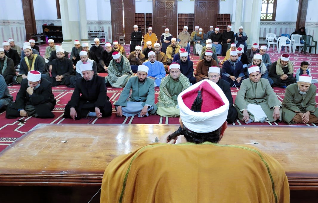 مدير اوقاف مطروح يجتمع بائمة المساجد