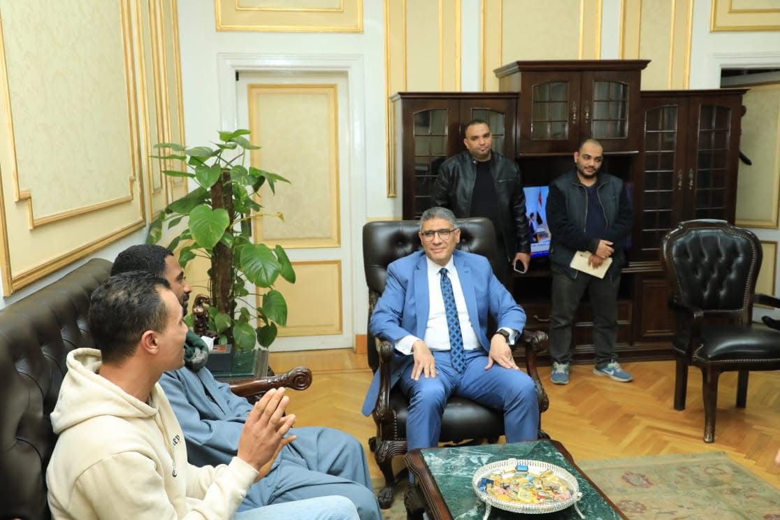 f5c1703d-ac52-4263-86a1-05e6f805b1b5