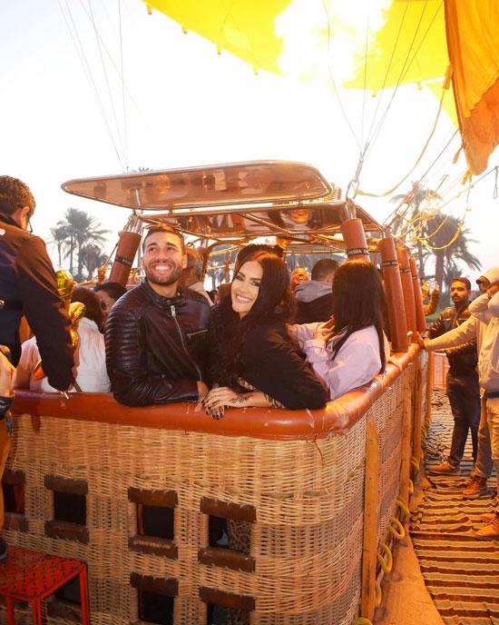 بهجة السائحين في قلب باسكت البالون الطائر بهجة السائحين في قلب باسكت البالون الطائر