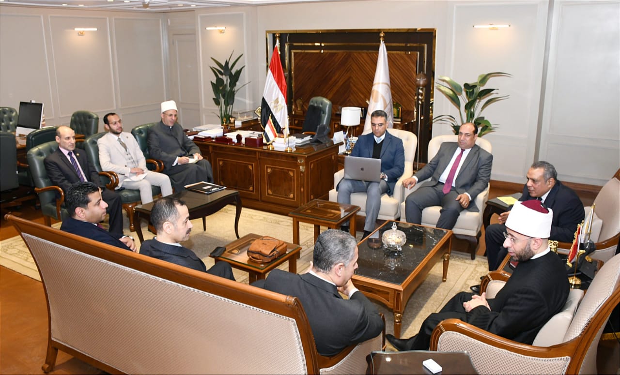 نادى القضاة ووزير الأوقاف