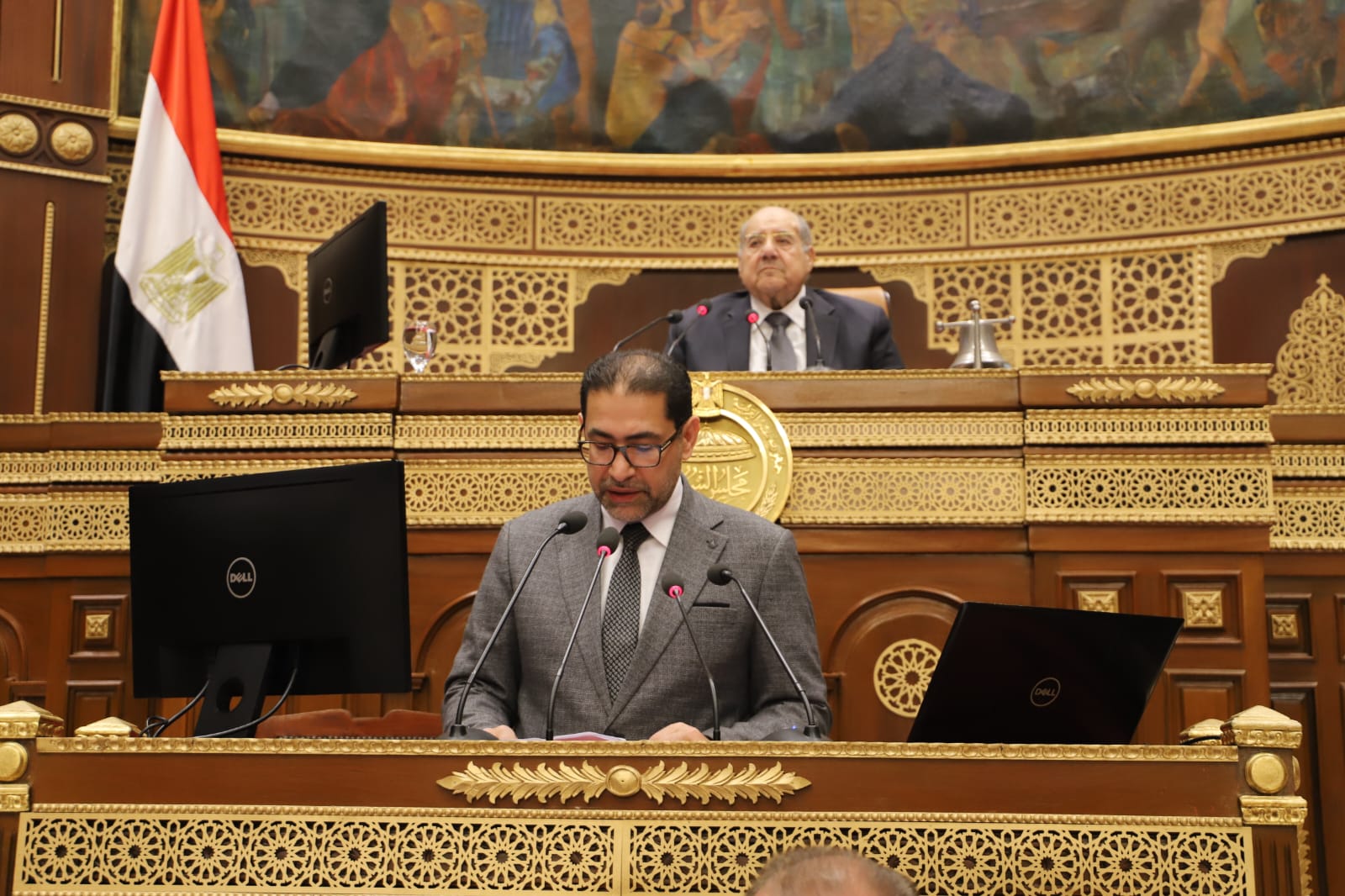 مجلس الشيوخ يبدأ مناقشة تطوير منظومة التعليم الجامعي والبحث العلمي في مصر (3)