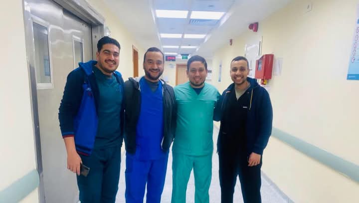 الفريق الطبي المشارك