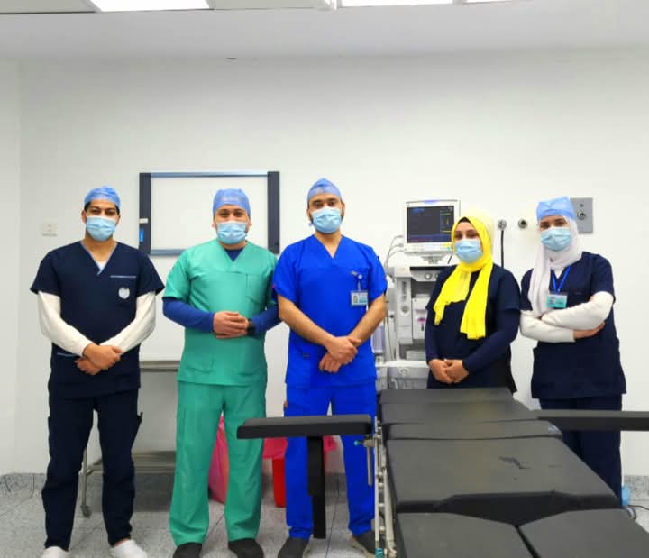 الفريق الطبي