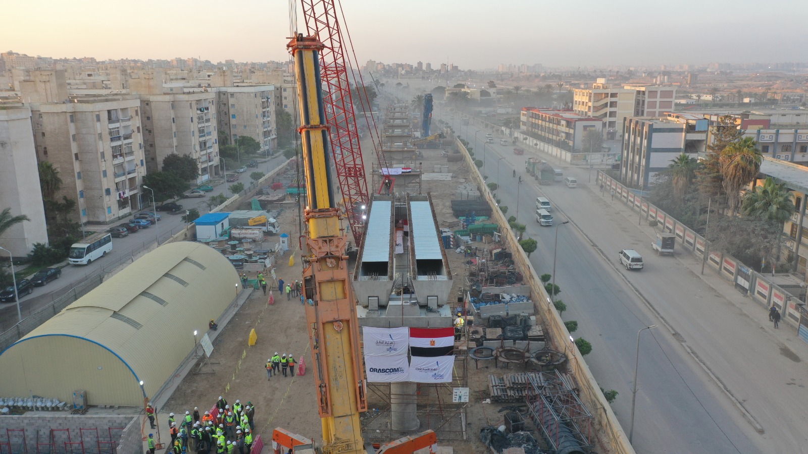 بدء تركيب الكمىات الخرسانية بمشروع مترو الإسكندرية