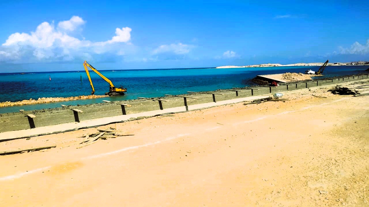 تطوير كورنيش مطروح لاتاحة رؤية البحر تطوير كورنيش مطروح لاتاحة رؤية البحر