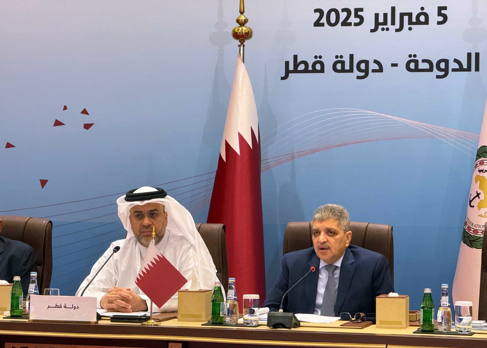 جانب من الاجتماع جانب من الاجتماع