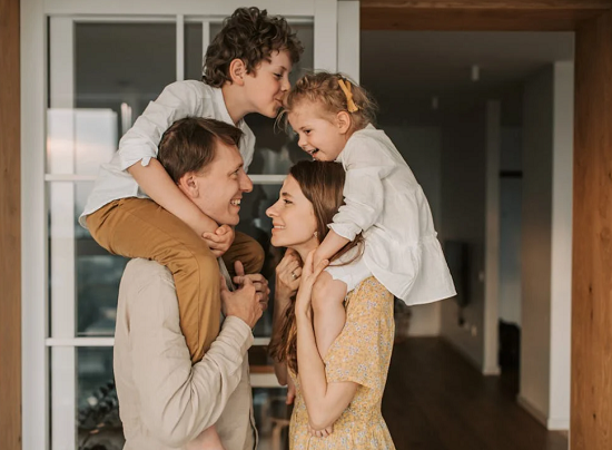 أسرة متفاهمة