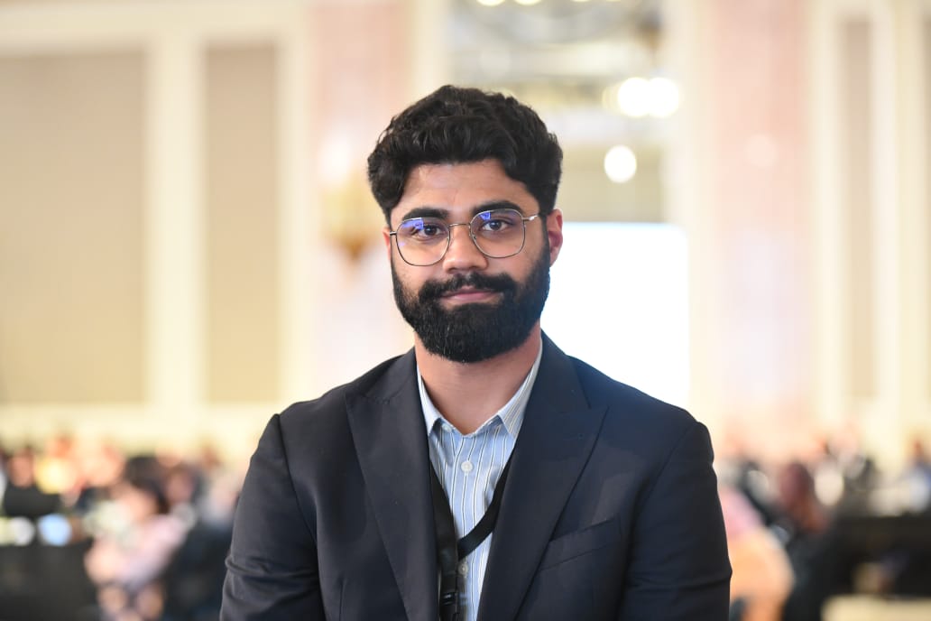 الدكتور محمد بادات بمركز السيطرة على الامراض الدكتور محمد بادات بمركز السيطرة على الامراض