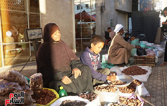 سيدة-وابنها سيدة-وابنها