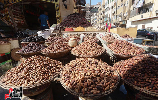 بلح-اسوان-فى-السوق بلح-اسوان-فى-السوق