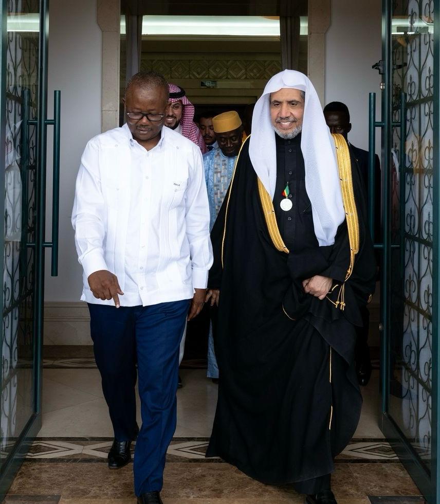 رئيس غينيا بيساو وأمين عام رابطة العالم الإسلامي رئيس غينيا بيساو وأمين عام رابطة العالم الإسلامي