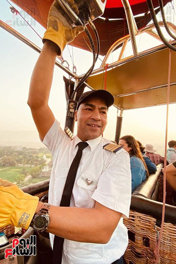 الكابتن-بهاء-أقدم-كابتن-بالون-طائر-في-الأقصر