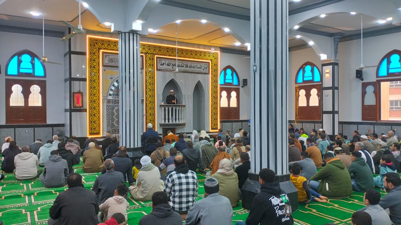 جانب من خطبة الجمعة جانب من خطبة الجمعة