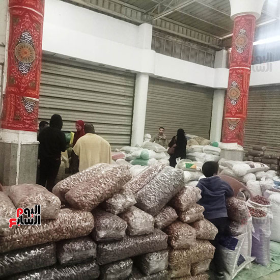 وكالة-الكمونى-بالمحلة-تفتح-أبوابها-أمام-الجمهور--(1)