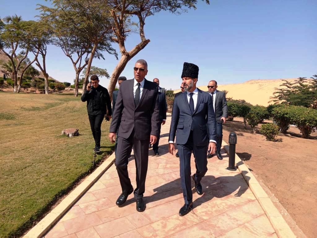 جانب من الجنازه (14)