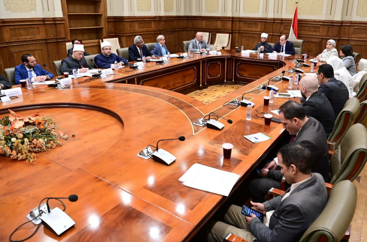 لجنة المشروعات بمجلس النواب  (3)