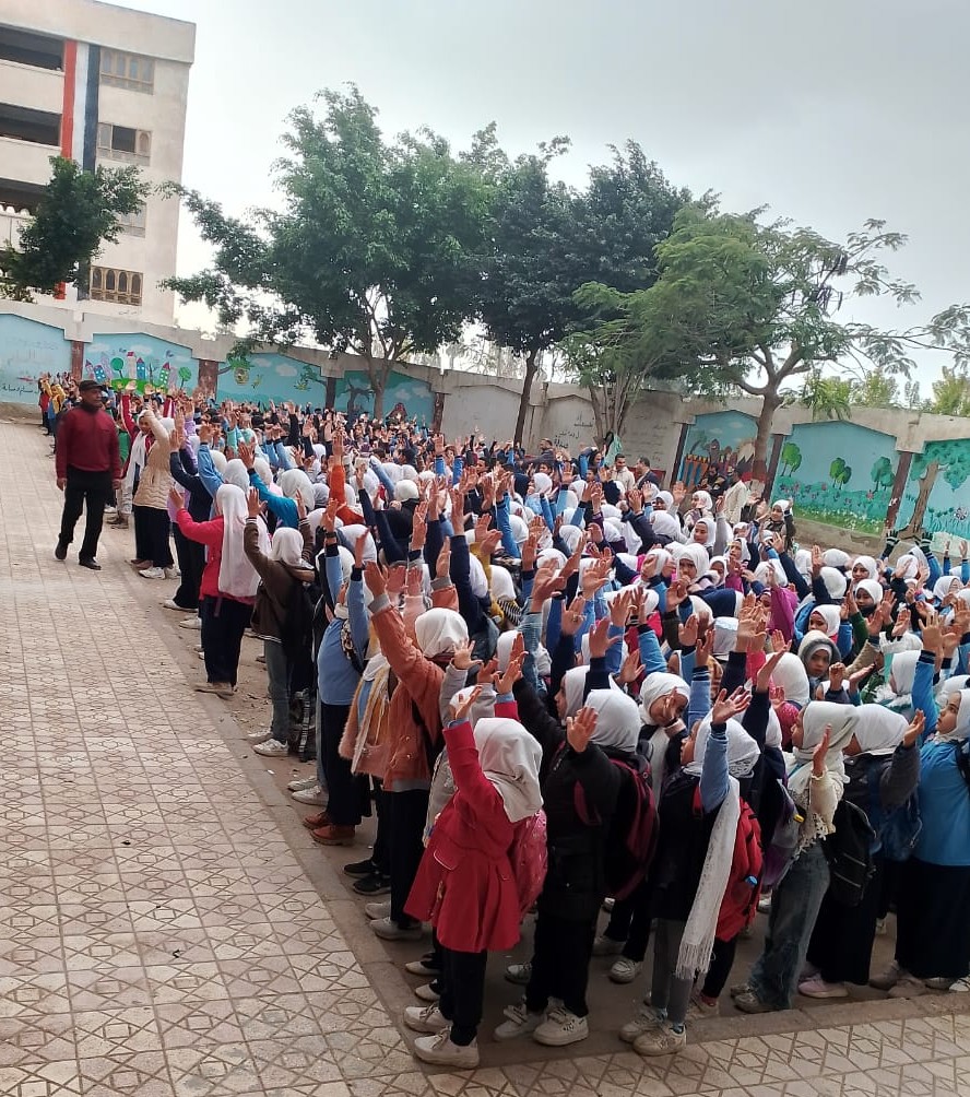 طالبات الأزهر في ب  الإسكندرية