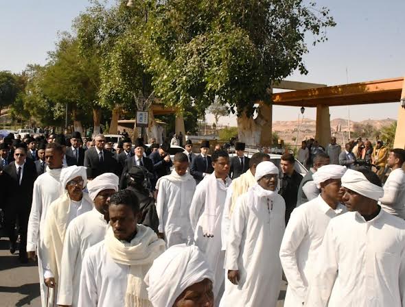 جانب من تشييع جثمان جثمان كريم أغاخان جانب من تشييع جثمان جثمان كريم أغاخان